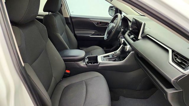 2024 Toyota RAV4 LE FWD - 23095008 - 21