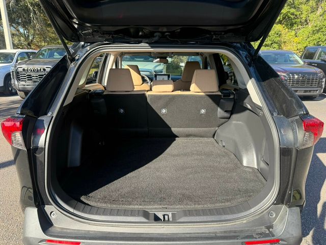 2024 Toyota RAV4 LE FWD - 22932681 - 7