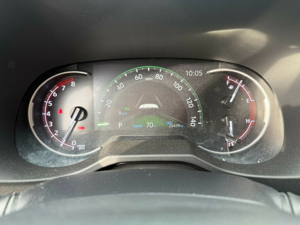 2024 Toyota RAV4 LE photo 2