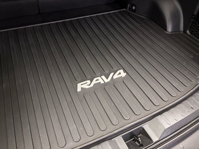 2024 Toyota RAV4 Limited AWD - 23024365 - 40