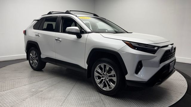 2024 Toyota RAV4 Limited AWD - 23029846 - 32