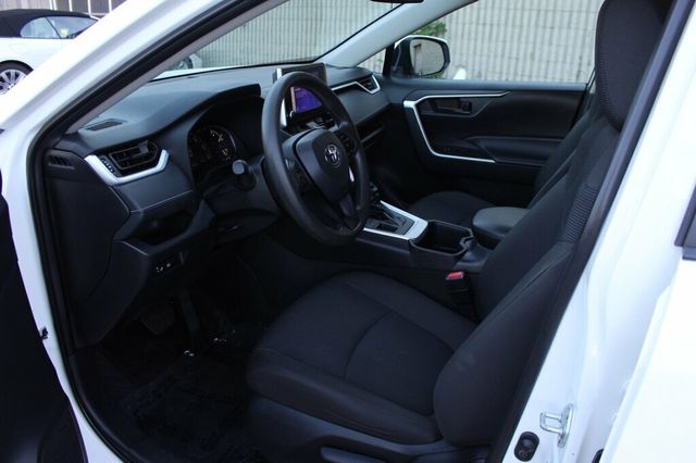 2024 Toyota RAV4 ONE OWNER AWD LE  - 23074590 - 22
