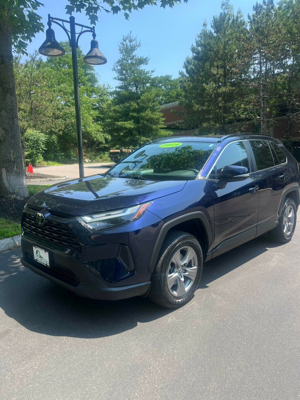 2024 Toyota RAV4 XLE AWD - 23047422 - 0