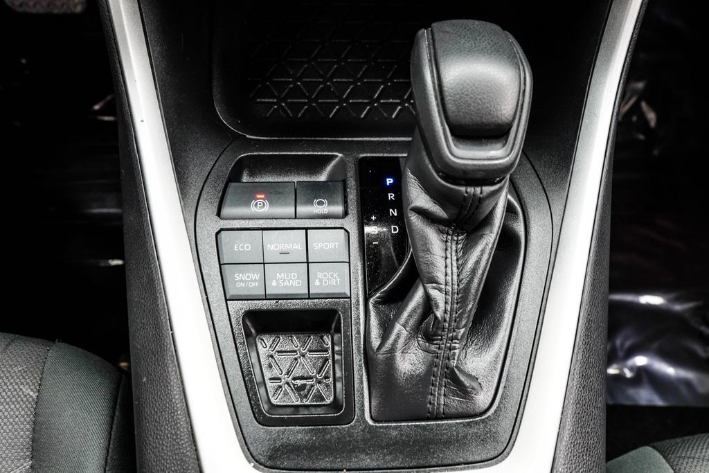Toyota RAV4 photo 27