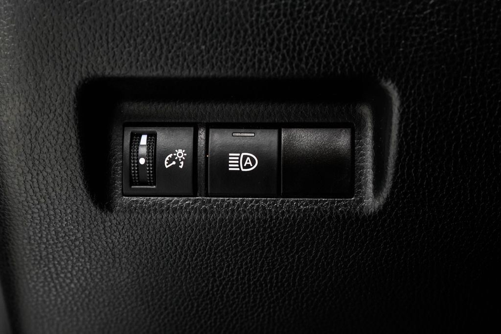 Toyota RAV4 photo 42