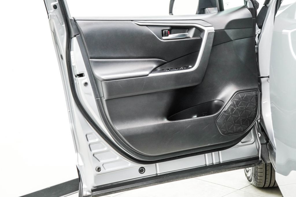 Toyota RAV4 photo 43
