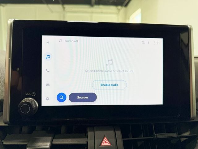 2024 Toyota RAV4 XLE AWD - 22912616 - 17