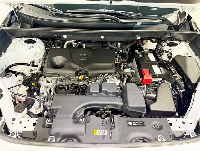 2024 Toyota RAV4 XLE AWD - 22912616 - 40