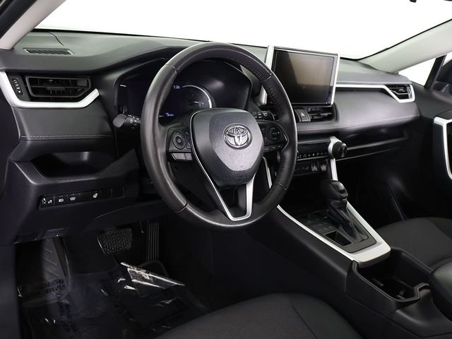 2024 Toyota RAV4 XLE AWD - 23046138 - 25