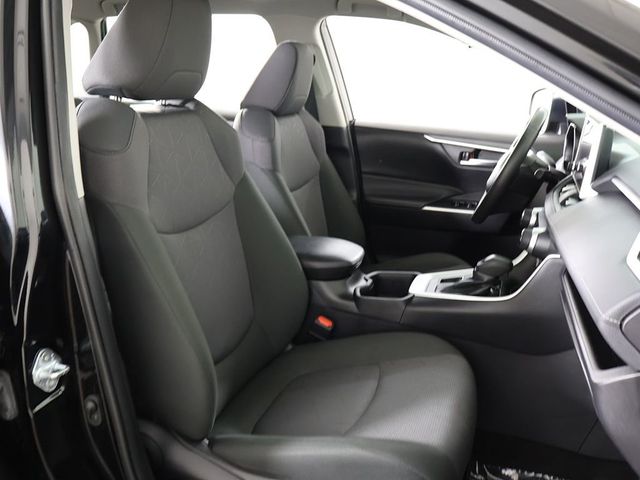 2024 Toyota RAV4 XLE AWD - 23046138 - 30
