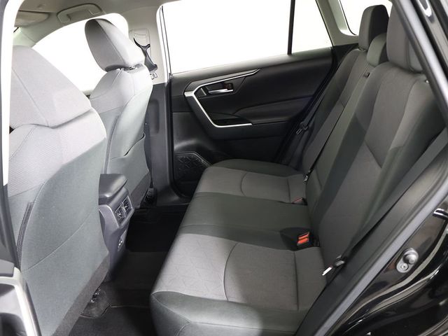 2024 Toyota RAV4 XLE AWD - 23046138 - 32