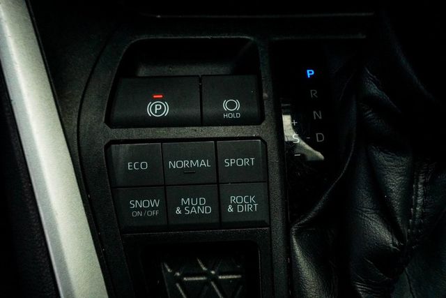 2024 Toyota RAV4 XLE AWD - 22971915 - 18