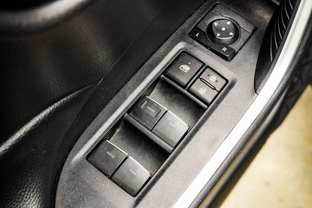 2024 Toyota RAV4 XLE AWD - 22971915 - 29