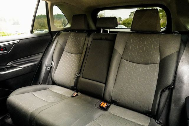 2024 Toyota RAV4 XLE AWD - 22971915 - 33