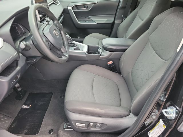 2024 Toyota RAV4 XLE AWD - 23017789 - 3