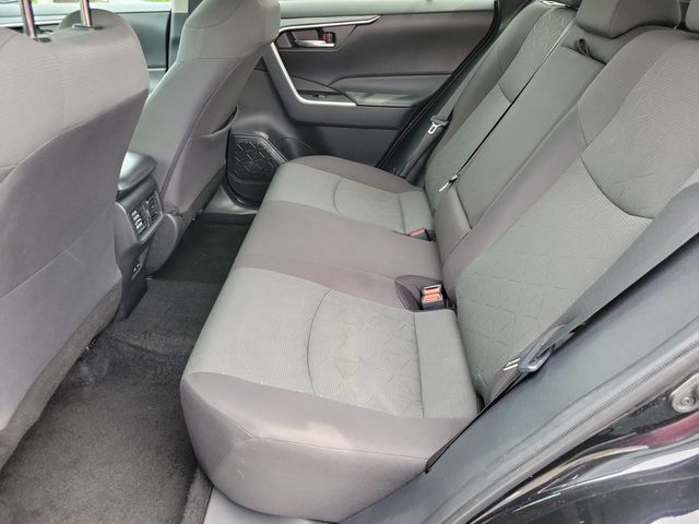 2024 Toyota RAV4 XLE AWD - 23017789 - 6