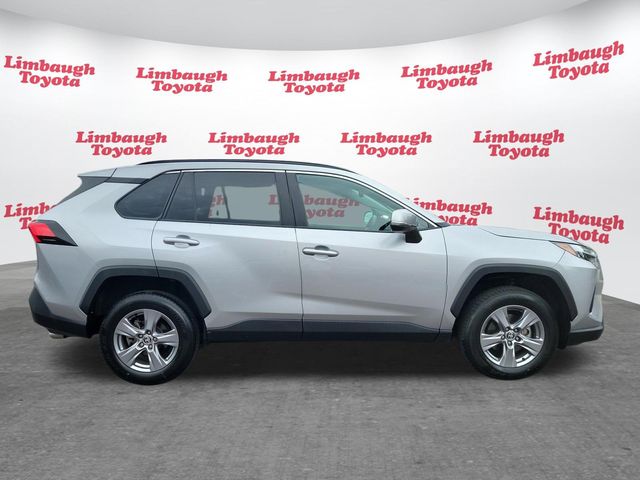 2024 Toyota RAV4 XLE AWD - 23017799 - 19