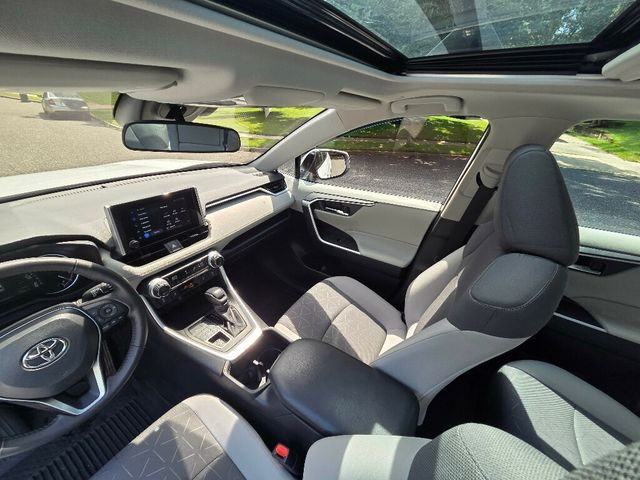 2024 Toyota RAV4 XLE AWD - 23063243 - 13