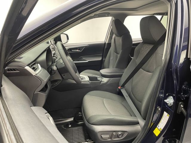 2024 Toyota RAV4 XLE AWD - 22975367 - 12
