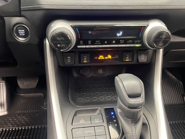 2024 Toyota RAV4 XLE AWD - 22975367 - 26