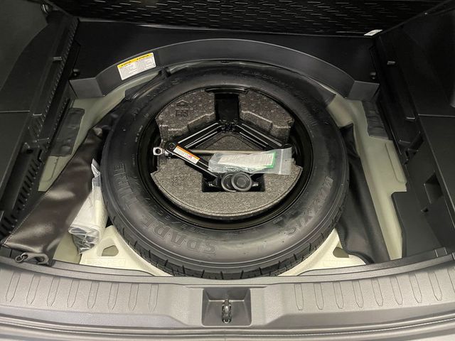 2024 Toyota RAV4 XLE AWD - 22975367 - 40