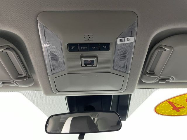 2024 Toyota RAV4 XLE AWD - 23010307 - 30