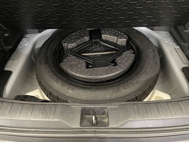 2024 Toyota RAV4 XLE AWD - 23010307 - 39