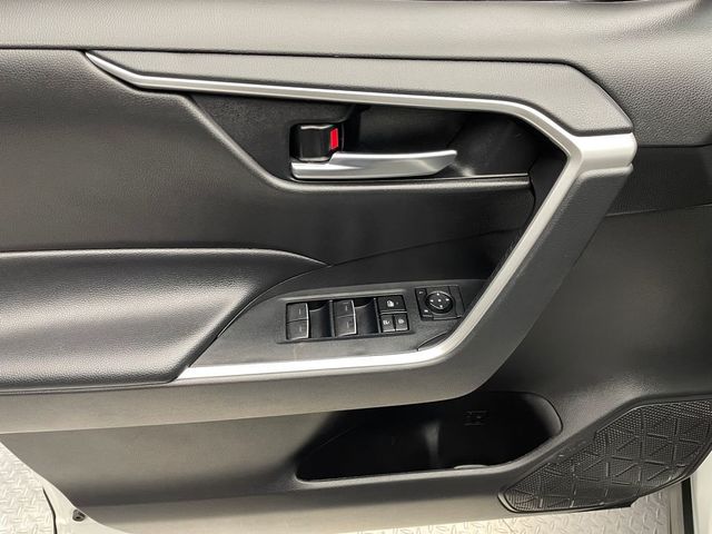 2024 Toyota RAV4 XLE AWD - 23010307 - 8