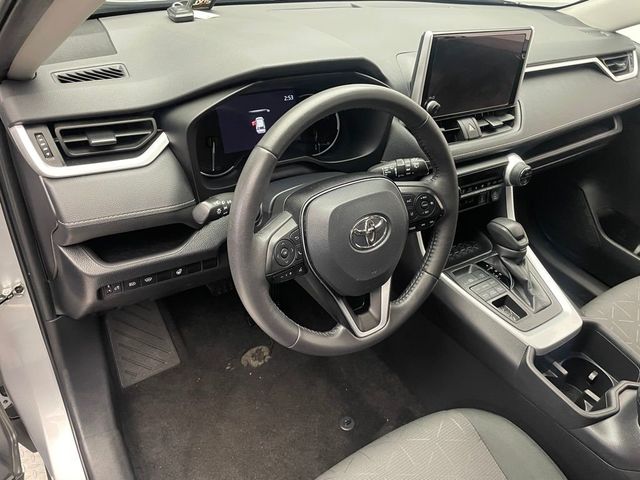 2024 Toyota RAV4 XLE AWD - 23010311 - 10