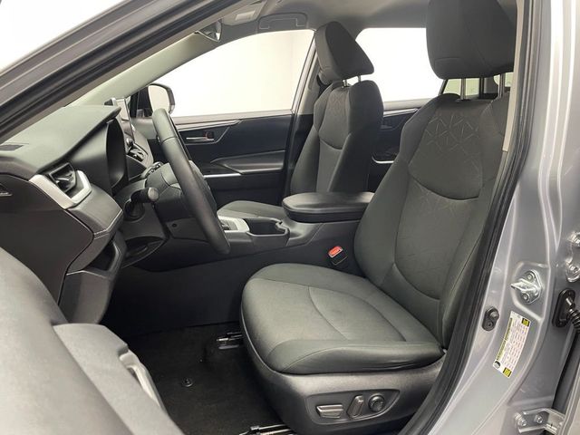 2024 Toyota RAV4 XLE AWD - 23010311 - 12