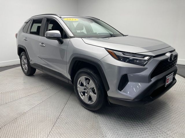 2024 Toyota RAV4 XLE AWD - 23010311 - 2