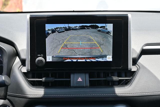 2024 Toyota RAV4 XLE FWD - 22889631 - 10