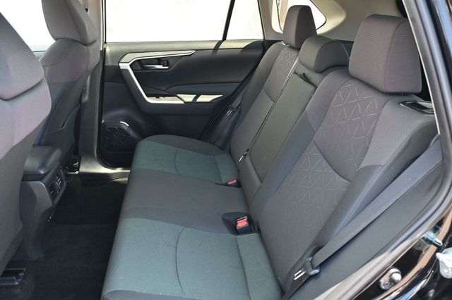 2024 Toyota RAV4 XLE FWD - 22889631 - 14
