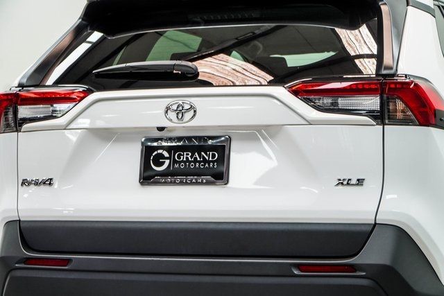 2024 Toyota RAV4 XLE FWD - 22868174 - 12