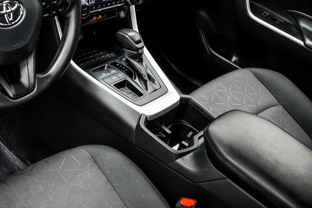 2024 Toyota RAV4 XLE FWD - 22868174 - 15