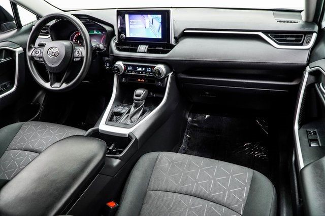 2024 Toyota RAV4 XLE FWD - 22868174 - 16