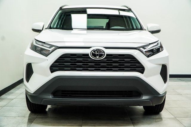 2024 Toyota RAV4 XLE FWD - 22868174 - 6
