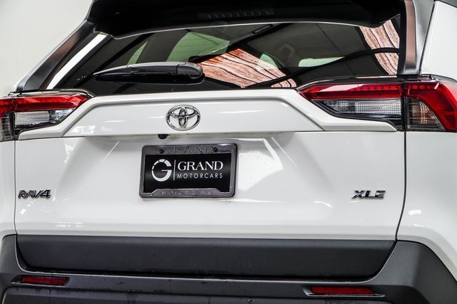 2024 Toyota RAV4 XLE FWD - 22869401 - 12