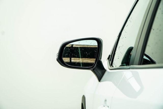 2024 Toyota RAV4 XLE FWD - 22869401 - 13