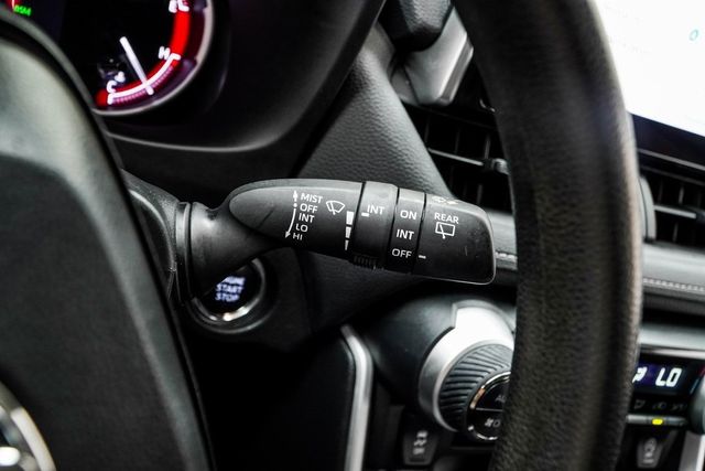 2024 Toyota RAV4 XLE FWD - 22869401 - 31