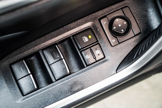 2024 Toyota RAV4 XLE FWD - 22869401 - 40