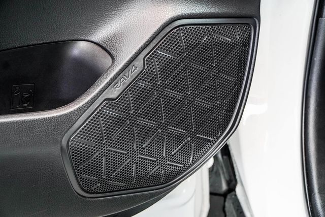 2024 Toyota RAV4 XLE FWD - 22869401 - 41