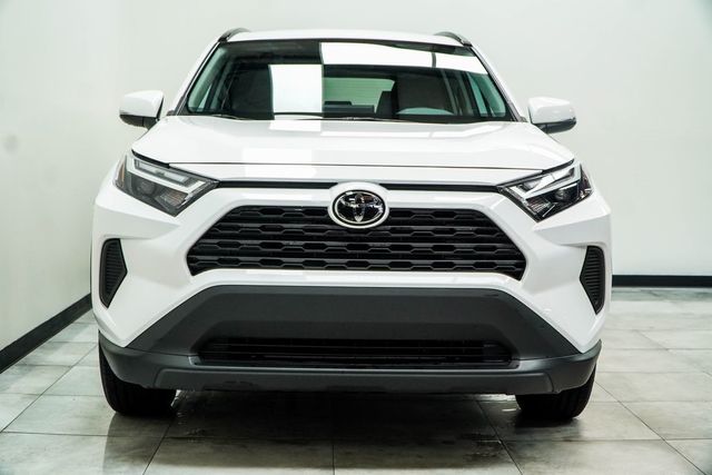 2024 Toyota RAV4 XLE FWD - 22869401 - 6