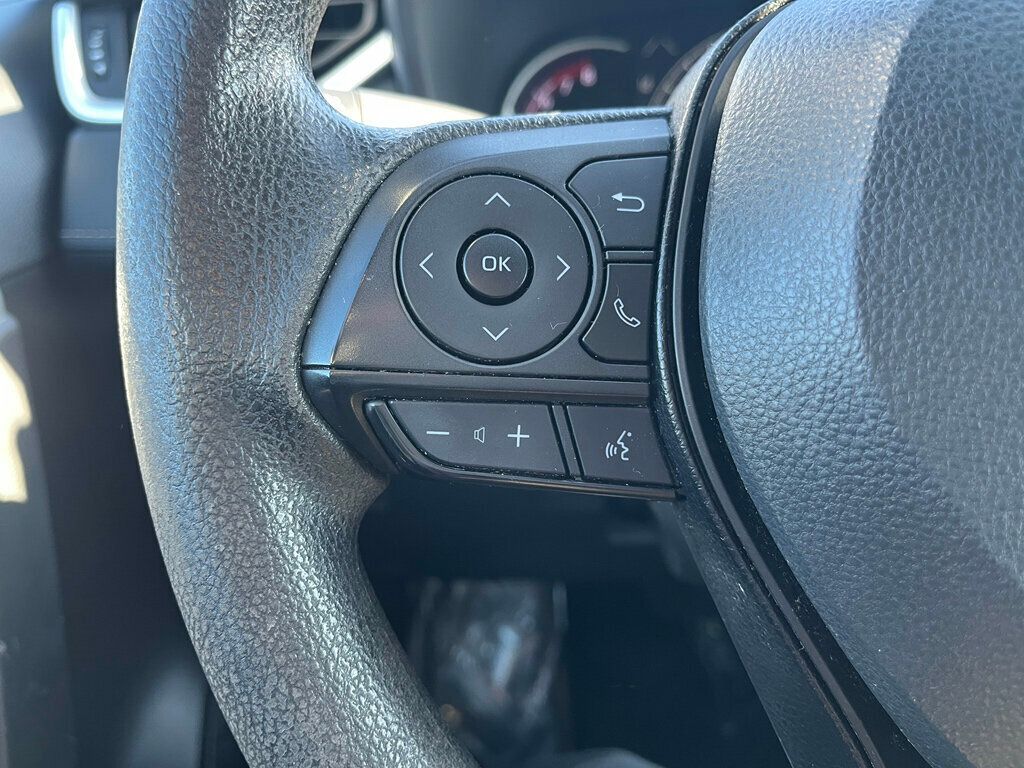 2024 Toyota RAV4 XLE FWD - 22975342 - 21