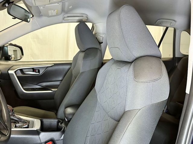 2024 Toyota RAV4 XLE FWD - 23071603 - 18