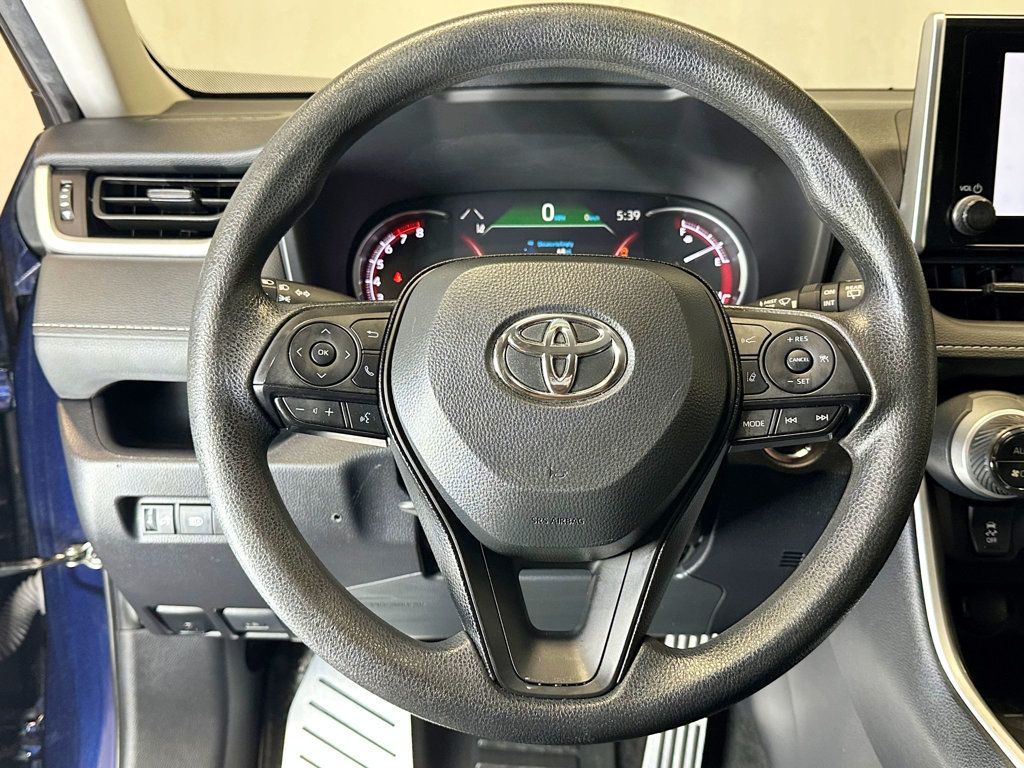2024 Toyota RAV4 XLE FWD - 23071603 - 22