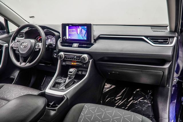 2024 Toyota RAV4 XLE FWD - 22868240 - 15