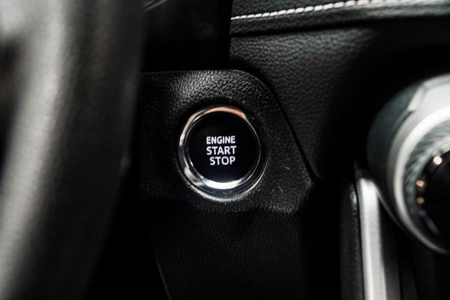 2024 Toyota RAV4 XLE FWD - 22868240 - 17