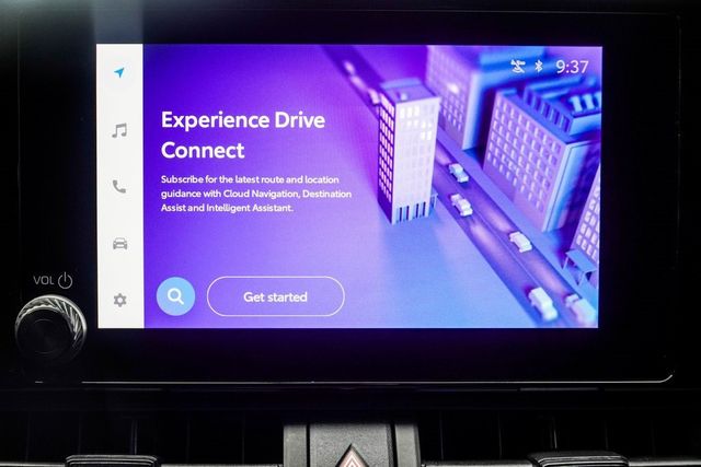 2024 Toyota RAV4 XLE FWD - 22868240 - 20