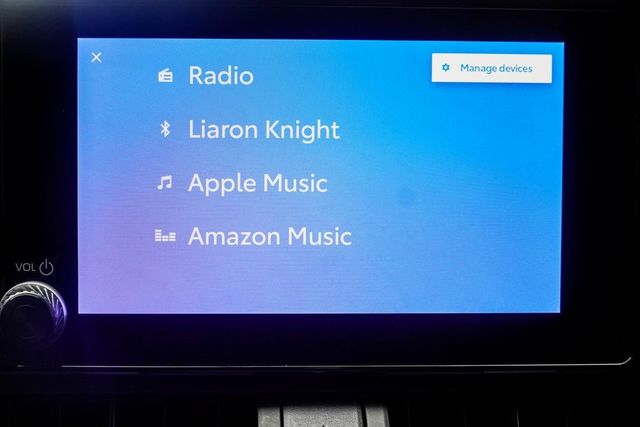 2024 Toyota RAV4 XLE FWD - 22868240 - 21